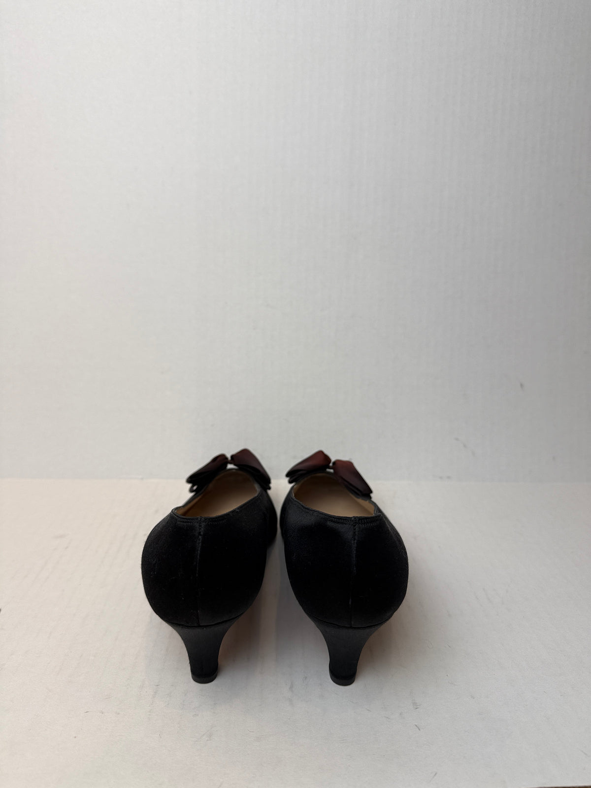 MARIO of FLORENCE  Satin Kitty Heels With Bow Pumps/US9-EU40