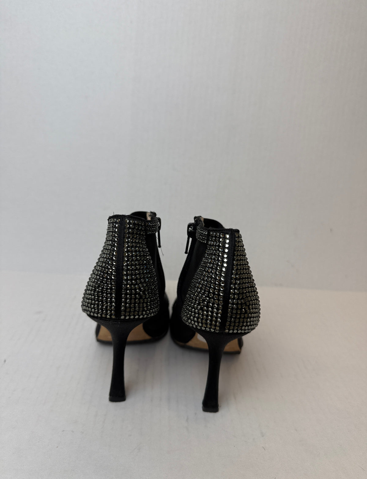 OSCAR DE LA RENTA Mesh Studded Pump Heels / US8-EU38.5