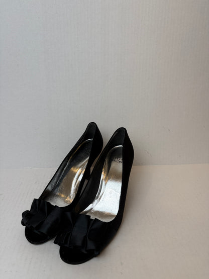 STUART WEITZMAN Satin Peep Toe Pumps / US7.5-EU38.5