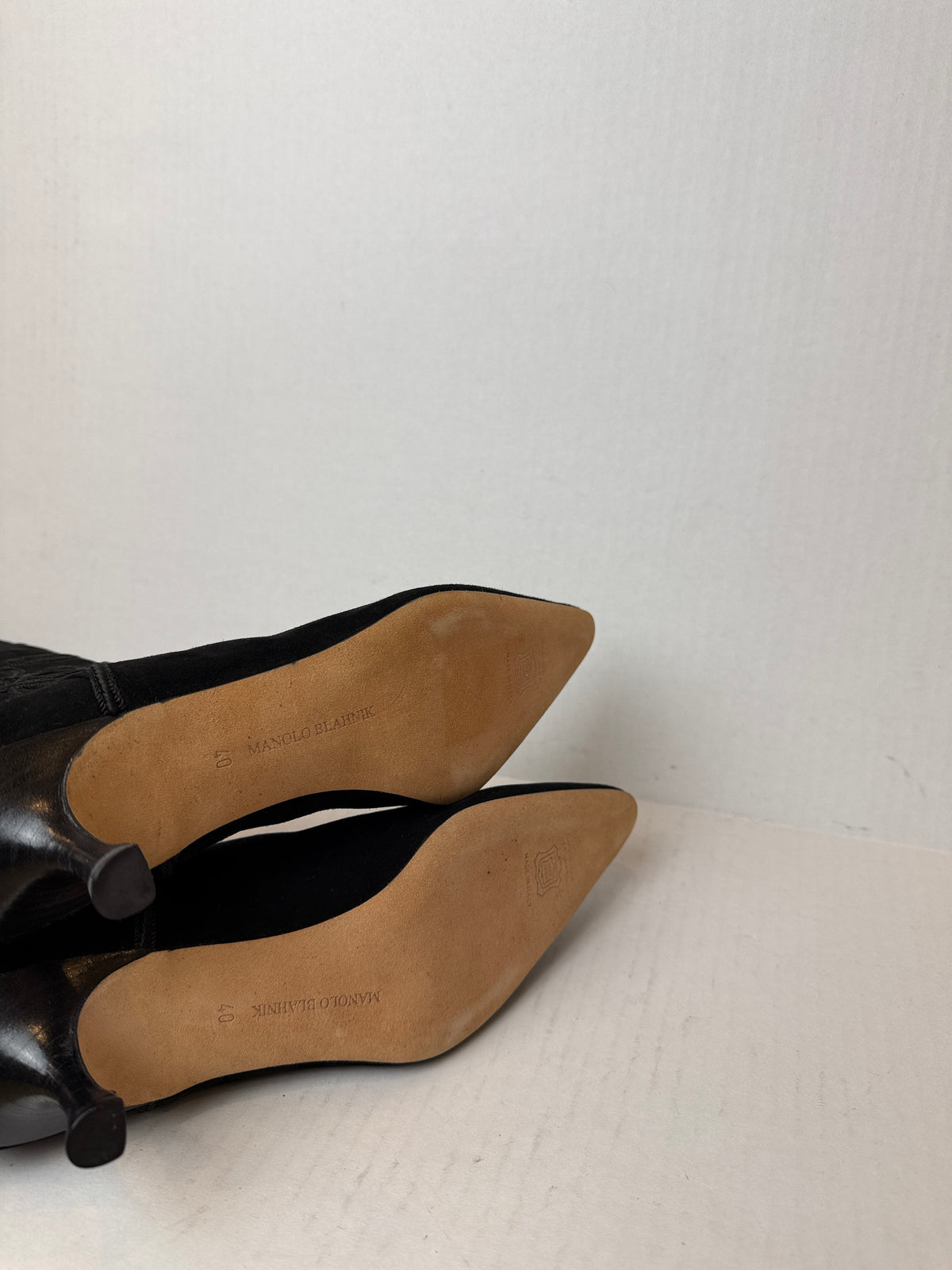 MANOLO BLAHNIK  NWT Suede Leather Brocade Pointed Toe High Boots/US9-EU40