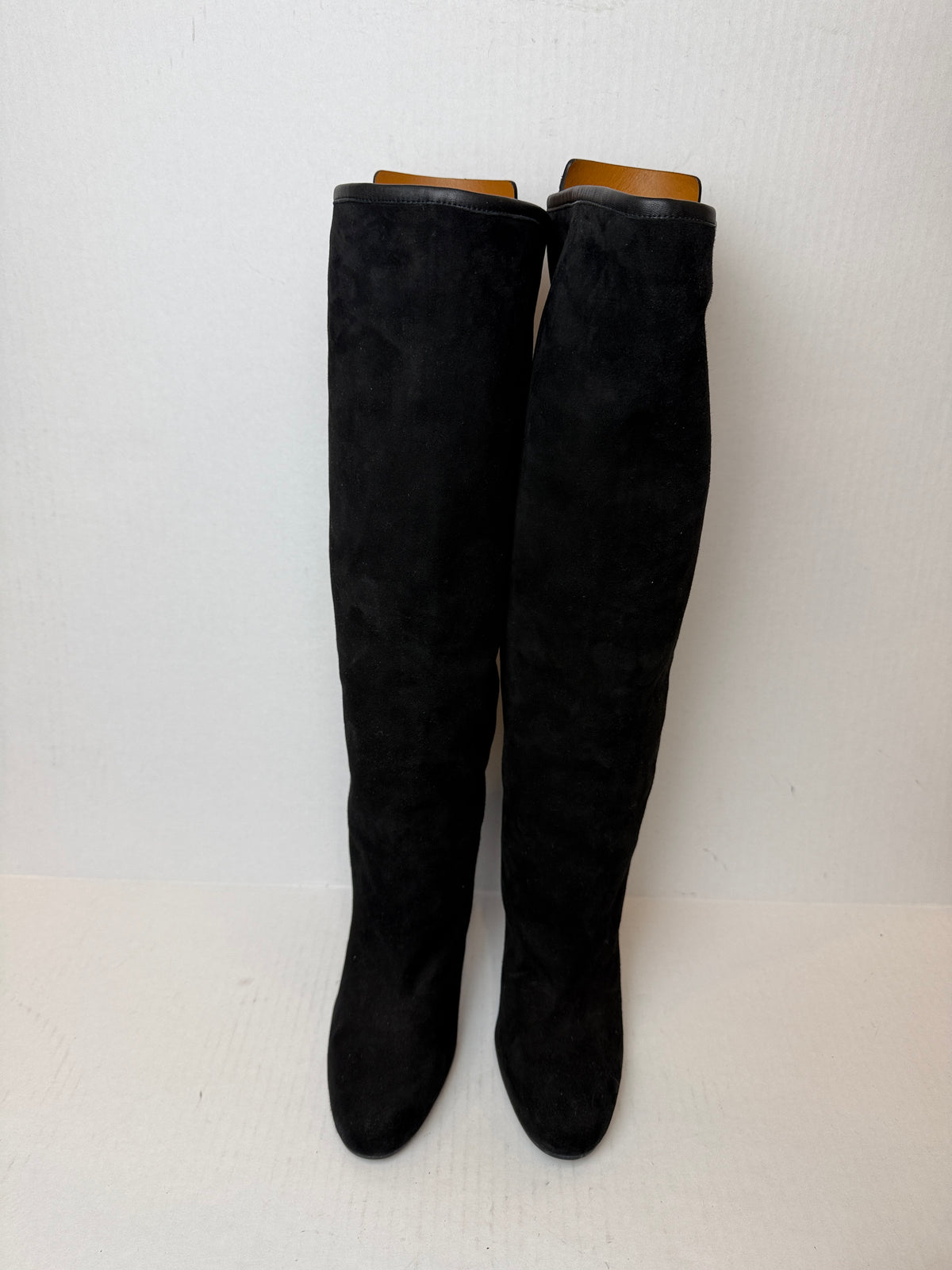 STUART WEITZMAN NWT Suede Studded Accents  Heels Boots/US8.5-EU39