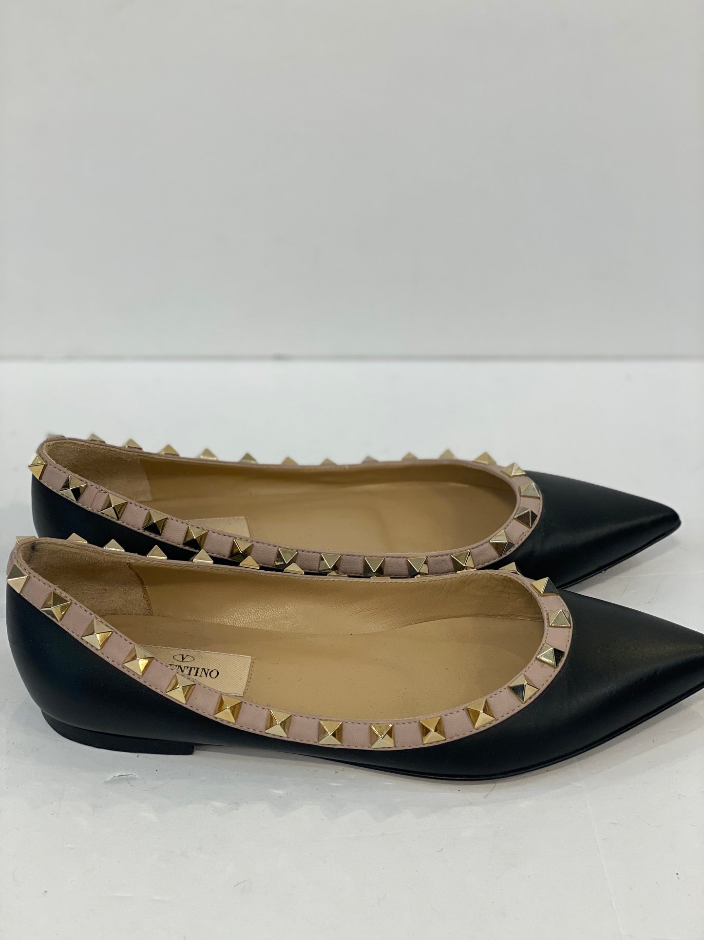 VALENTINO Studded Pointy Ballet Flats / US6-EU36