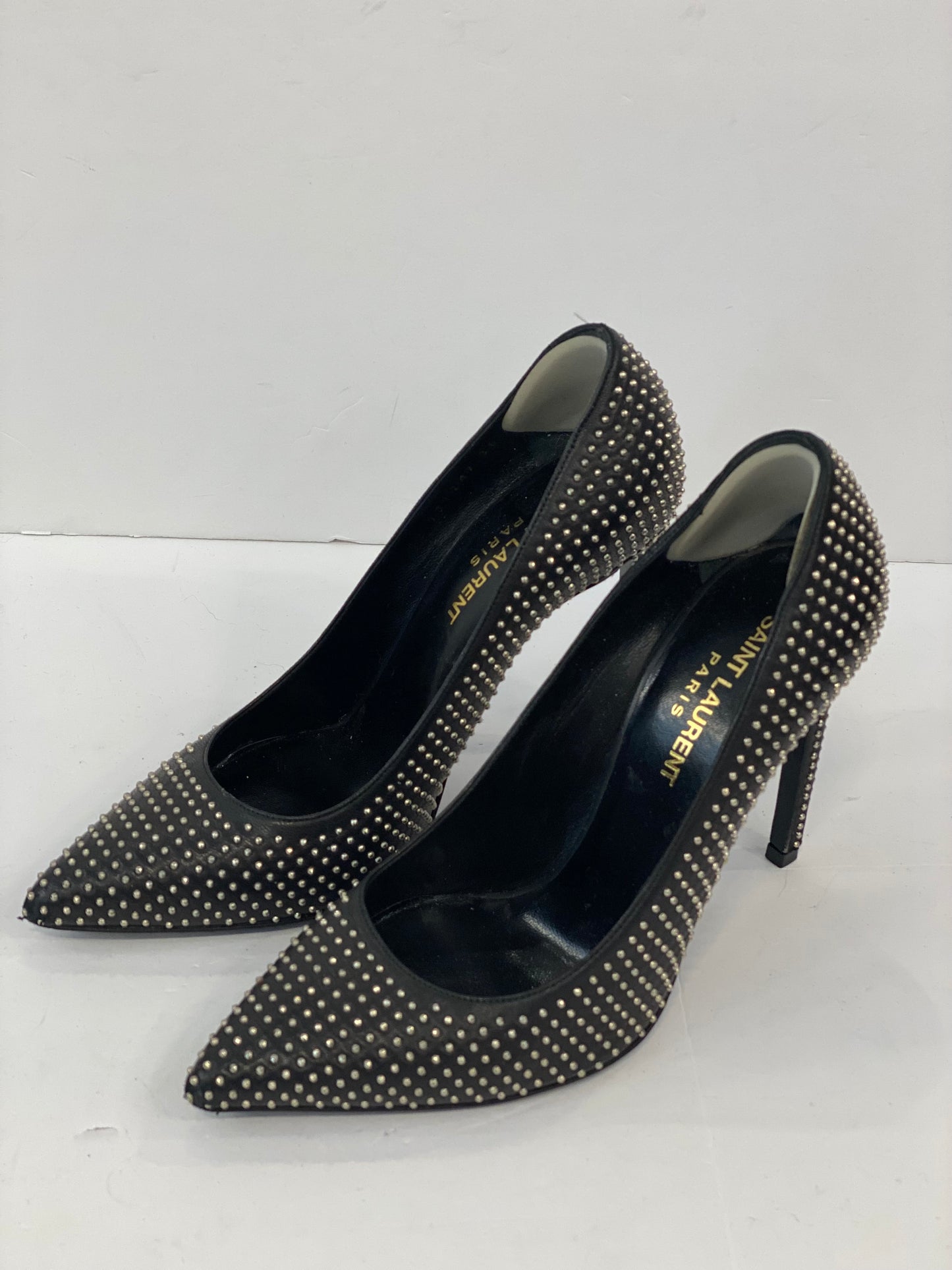 SAINT LAURENT Studded Pointy Pumps / US6-EU38