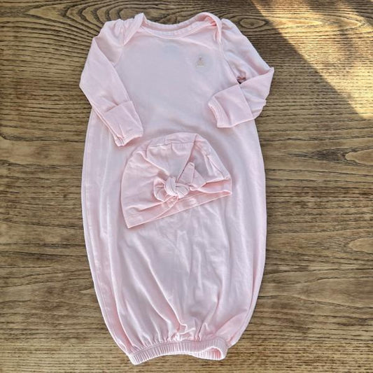 BABY GAP Nightgown with Beanie / 0-3M