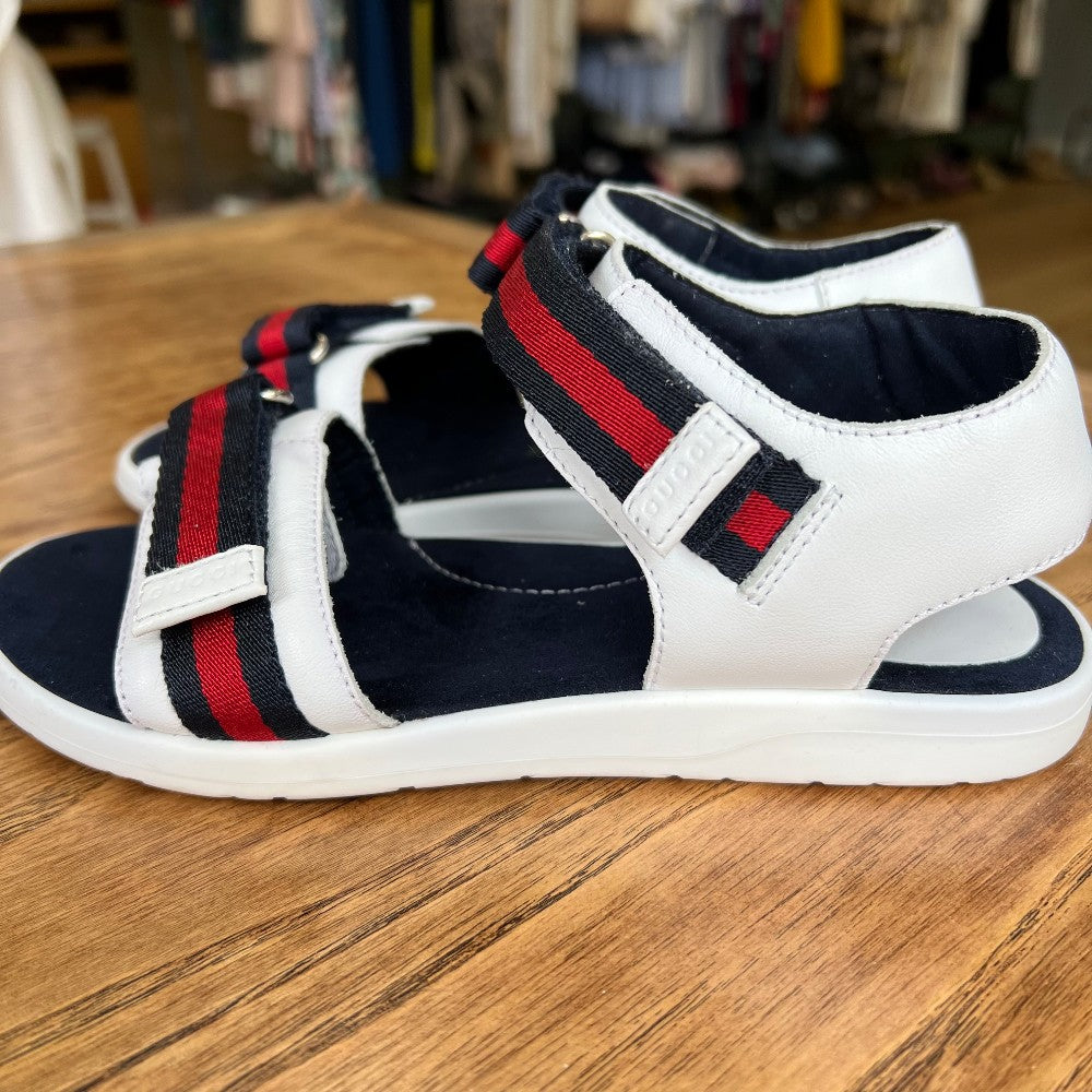 Boys 2025 gucci sandals