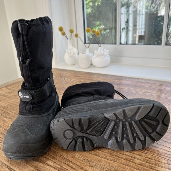 KAMIK Snow Boots Size 32