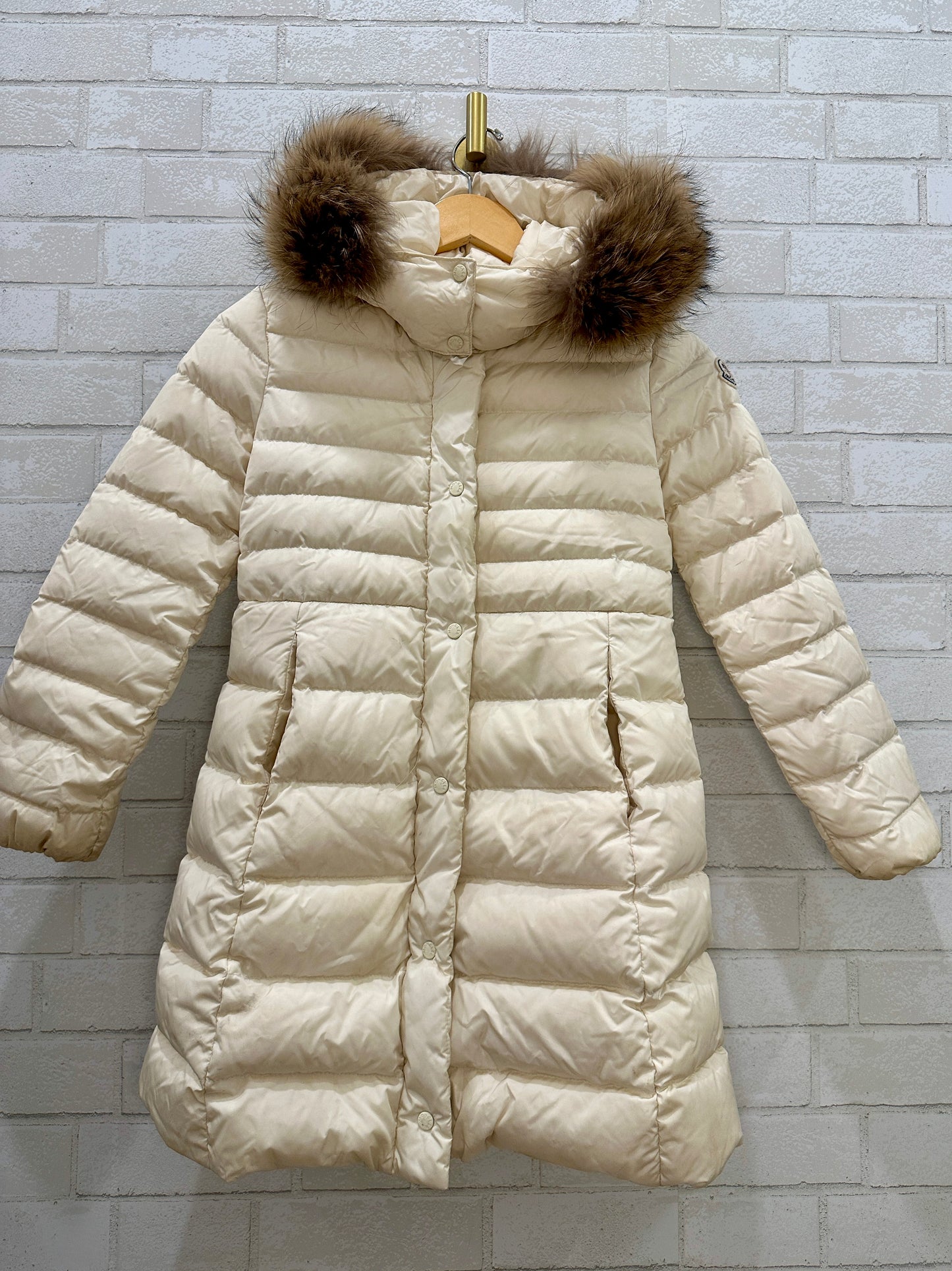 MONCLER long puffer coat /  10y
