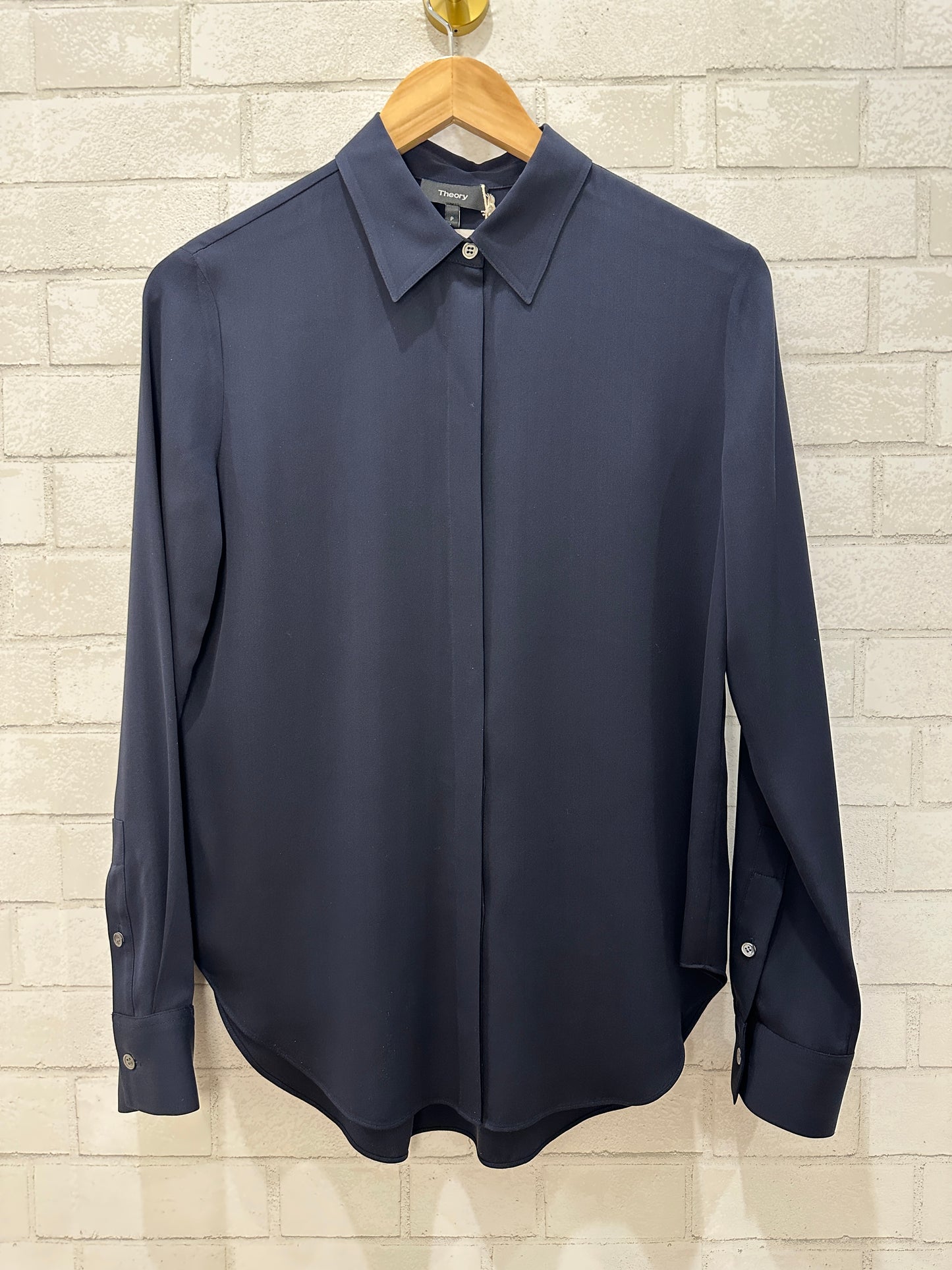 THEORY silk buttoned shirt/ S