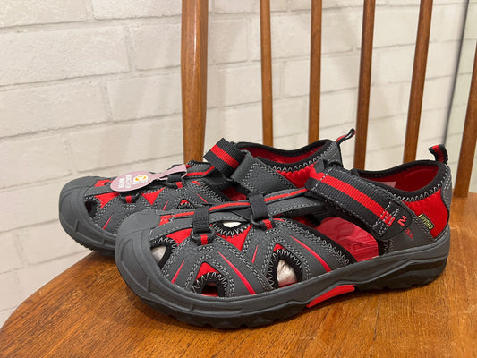 MERRELL NWT Boys Sandals/ UE38 US7