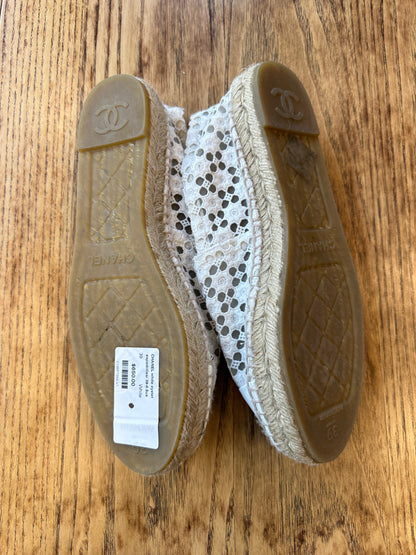 CHANEL White Eyelet Espadrilles US8.5 EU39 Second Edition NY