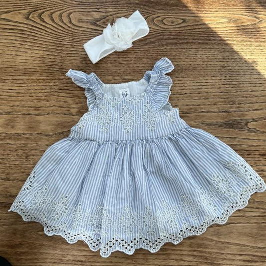 BABY GAP Eyelet Summer dress / 3-6M