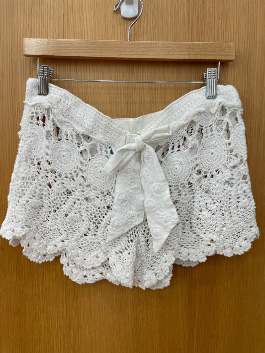 LETARTE Handmade Crochet Shorts / M