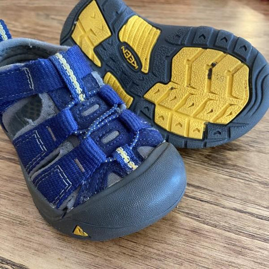 KEEN Water friendly Sandals / US5 - 22